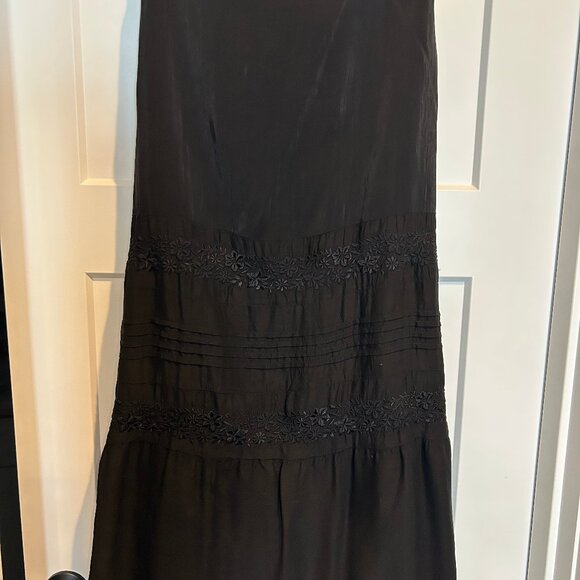 JOHNNIE WAS, RAYON BLK LONG SKIRT, MED TO LG - Picture 1 of 4